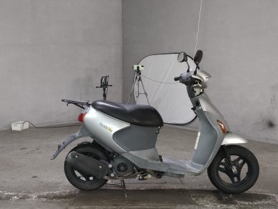 Suzuki LETS4