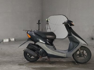 Honda DIO 2000