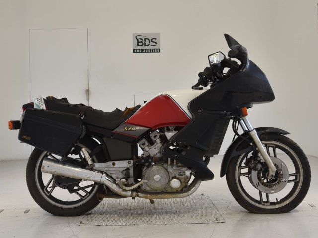 Yamaha XZ550