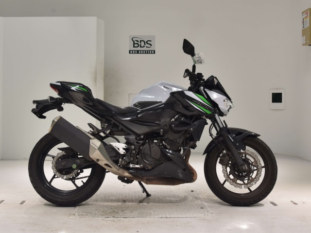 Kawasaki Z400 2019