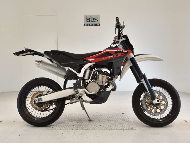 Husqvarna SM250R 2010