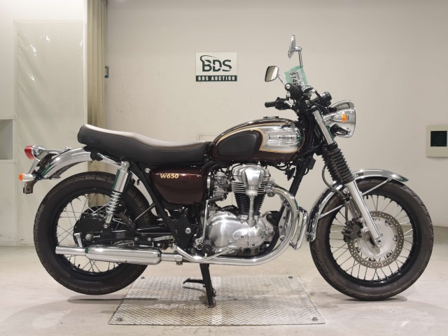 Kawasaki W650 2005