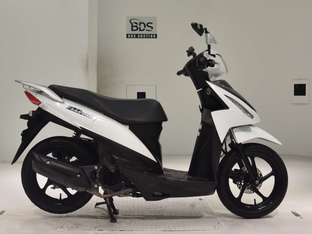 Suzuki ADDRESS V110
