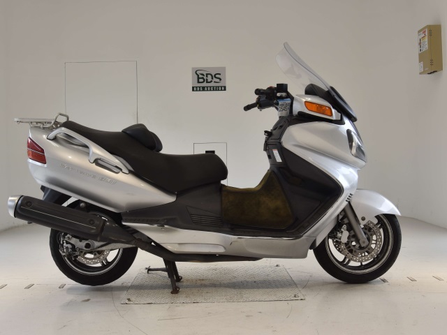 Suzuki SKYWAVE 650 2004