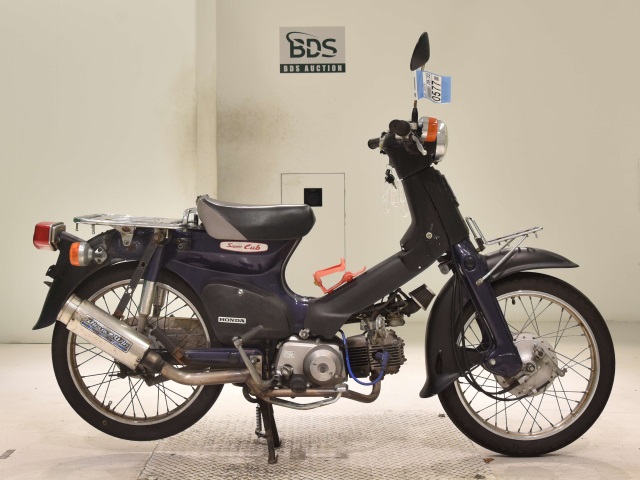 Honda C50 2002