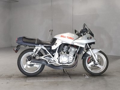 Suzuki GSX250S KATANA