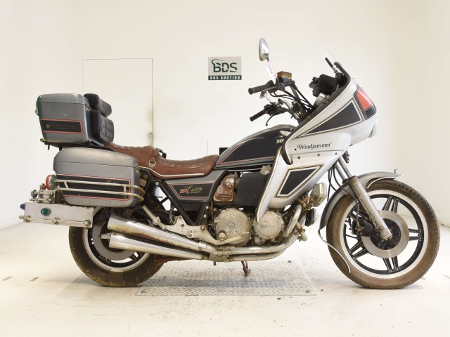 Honda CB750 CUSTOM 1980