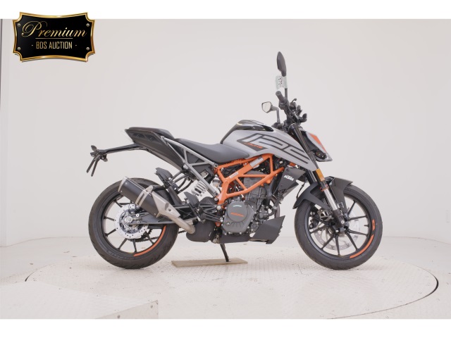 KTM 125 DUKE 2022