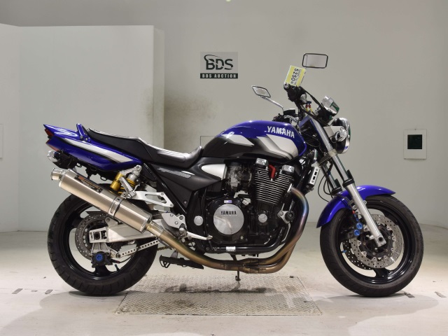 Yamaha XJR1300 2001