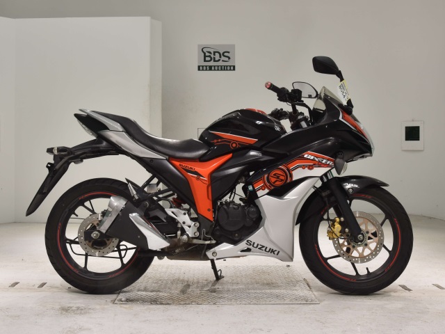 Suzuki GIXXER150SF 2017