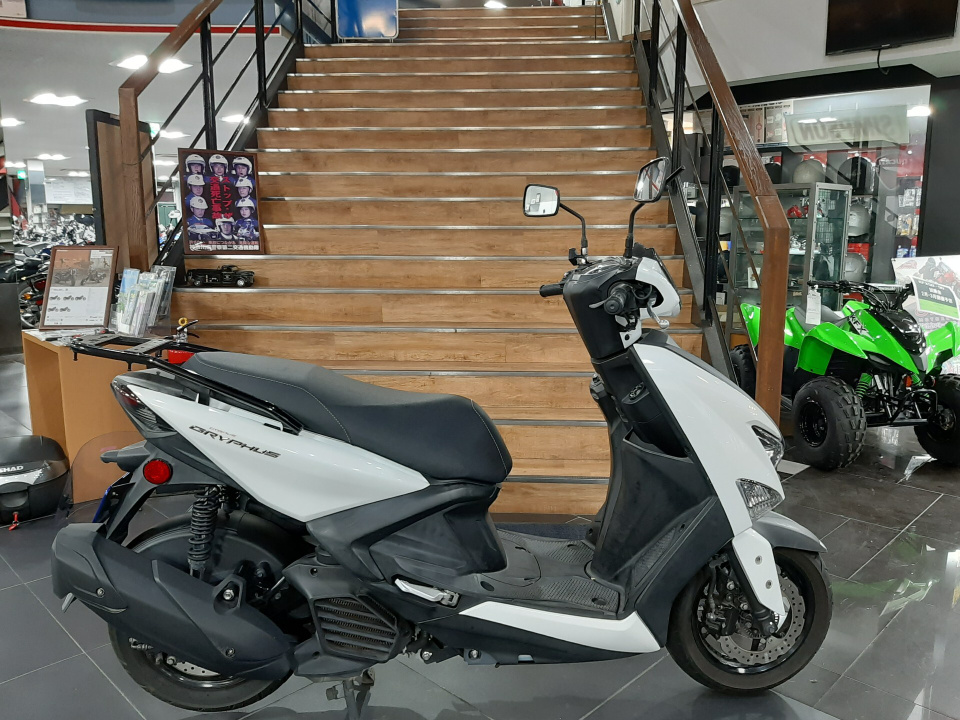 Yamaha CYGNUS GRIFFUS 2023