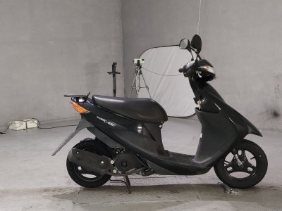 Suzuki ADDRESS V50