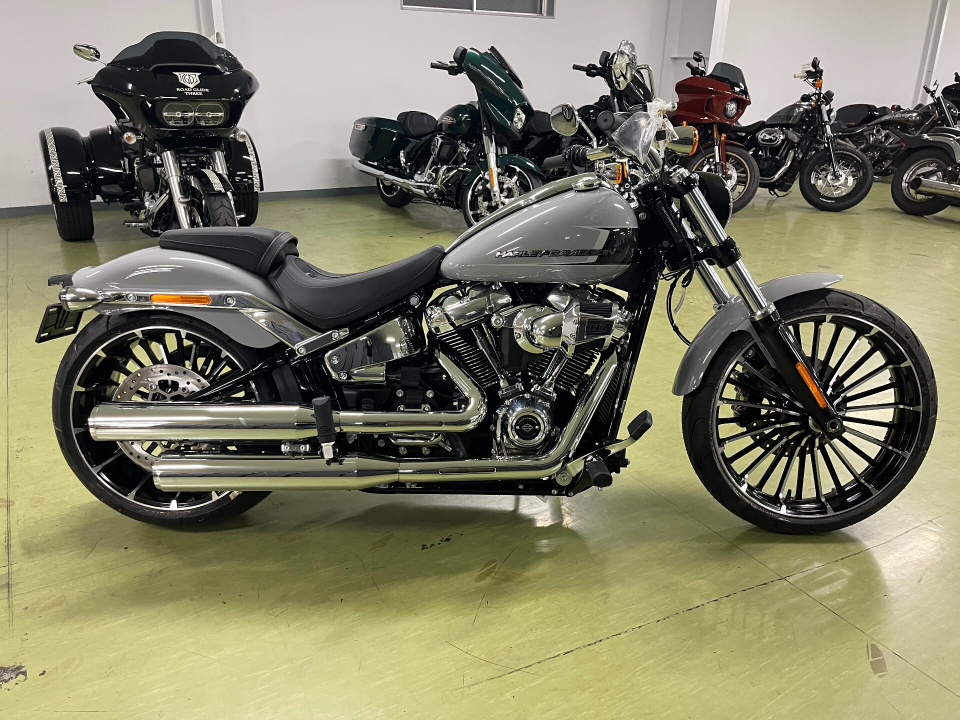 HD BREAKOUT FXBR1750 2025