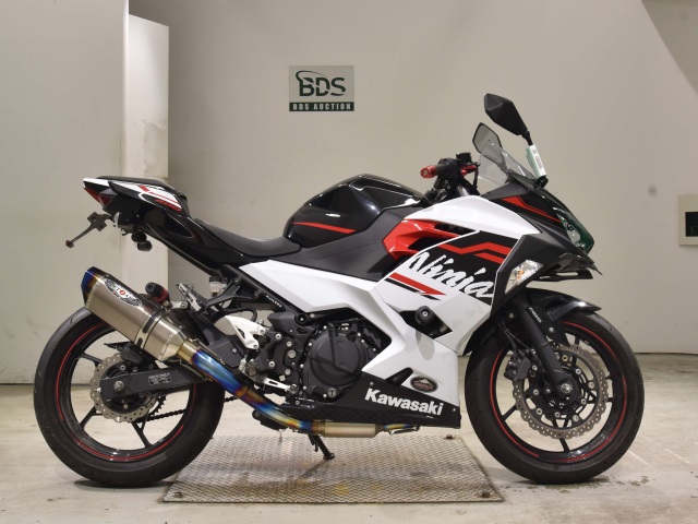 Kawasaki NINJA400 2019