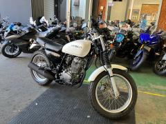 Honda CB223S 2010