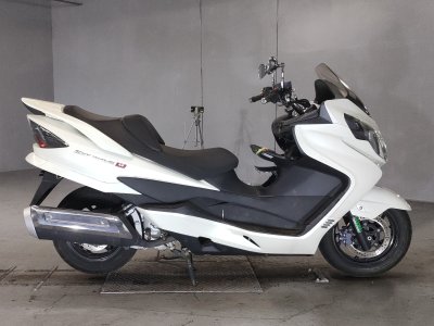 Suzuki SKYWAVE 250M