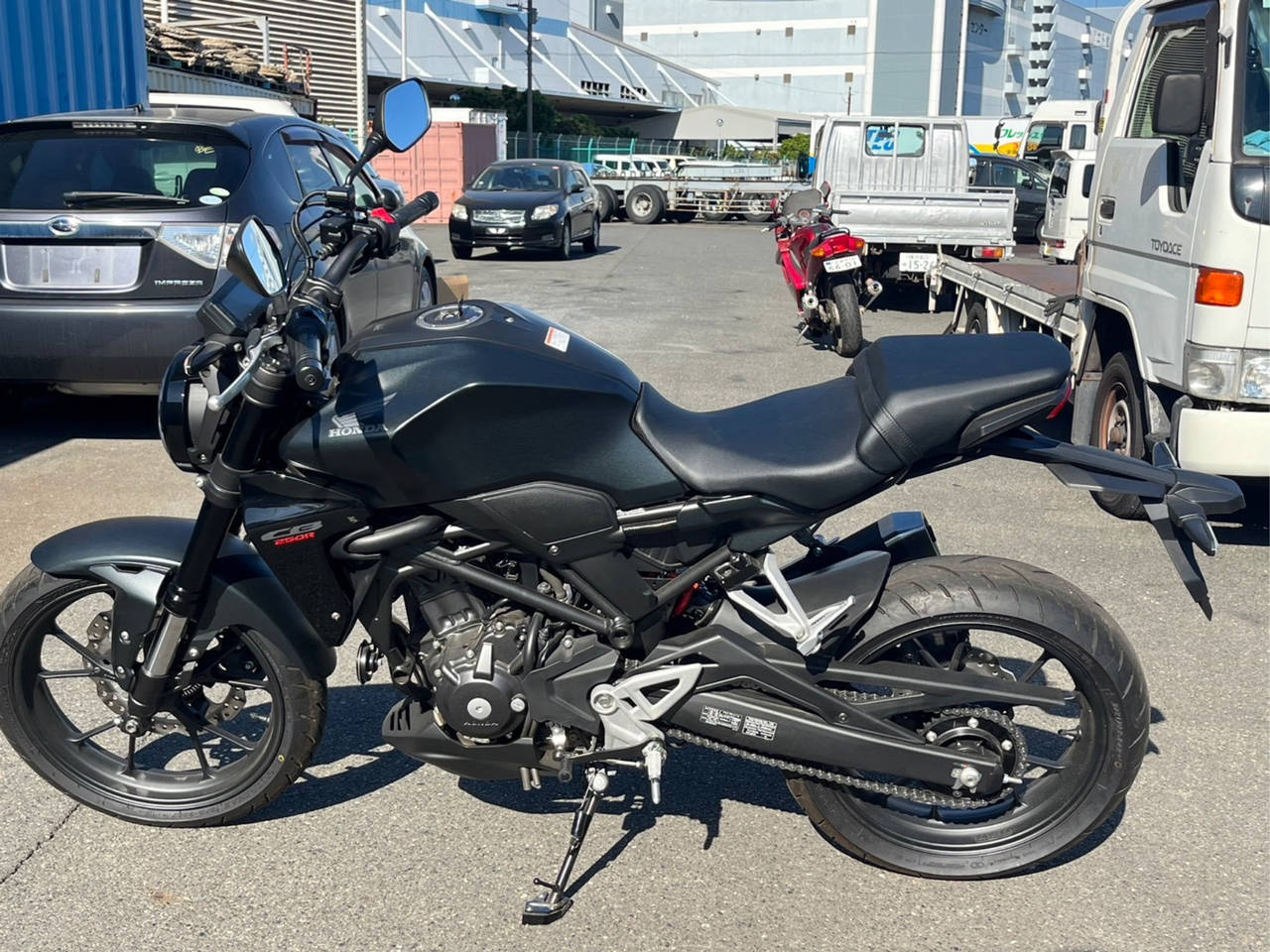 Honda CB250R