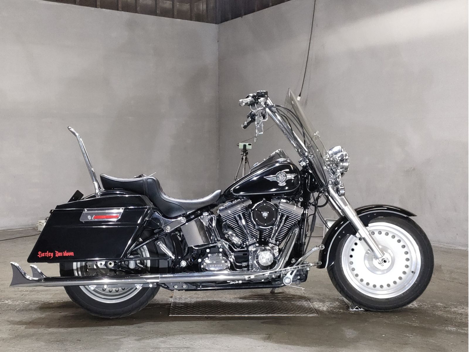 HD FATBOY FLSTF1580 2011