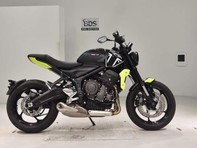 Triumph TRIDENT660 2024
