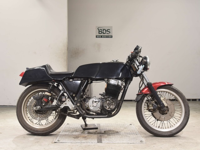 Honda CB750FOUR 1975