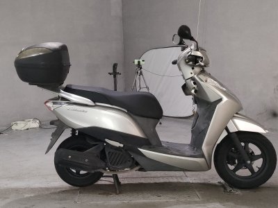 Honda LEAD125 2013