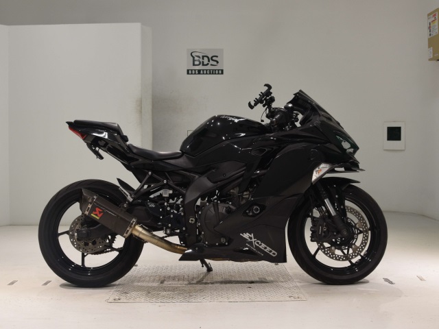 Kawasaki NINJA ZX-25R 2021