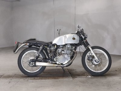 Yamaha SR400 1983