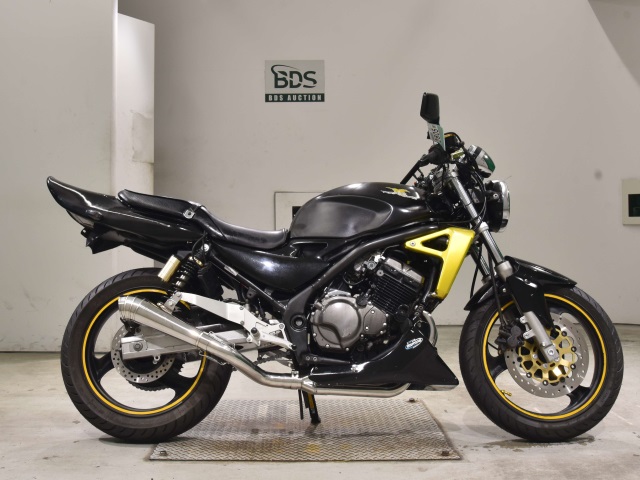 Kawasaki BALIUS ZR250 2004