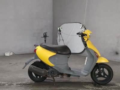 Suzuki LETS4