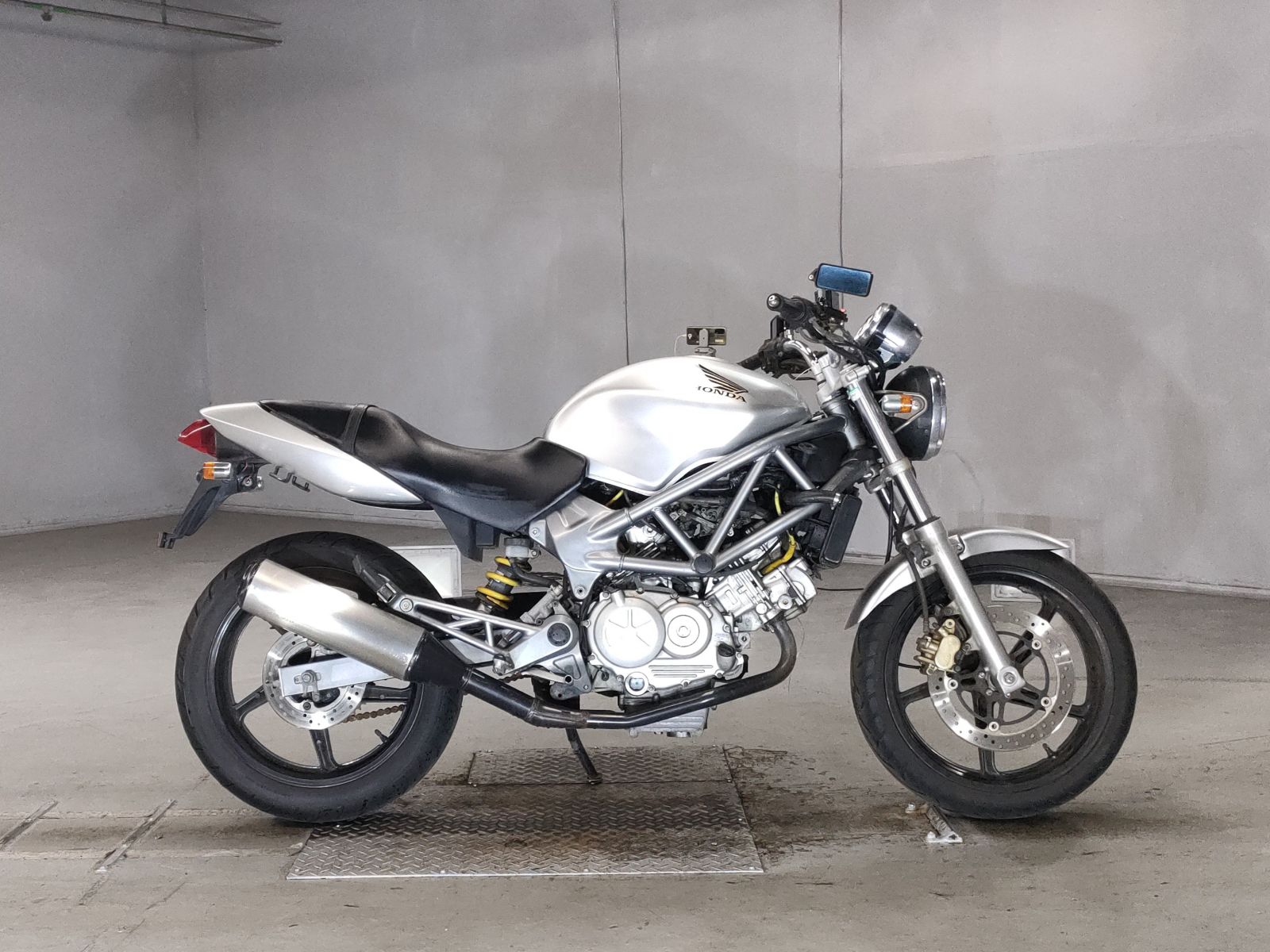 Honda VTR250 2003