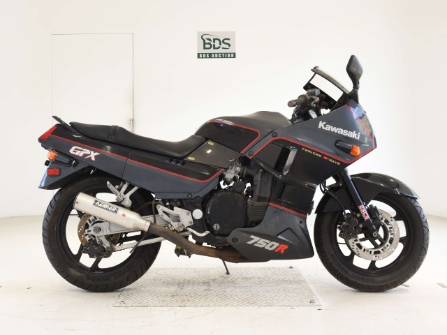 Kawasaki GPX750R 1986