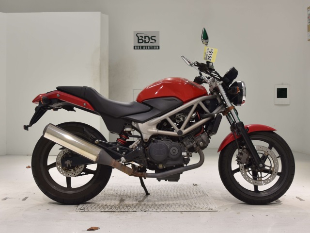 Honda VTR250 2013