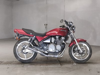 Kawasaki ZEPHYR550