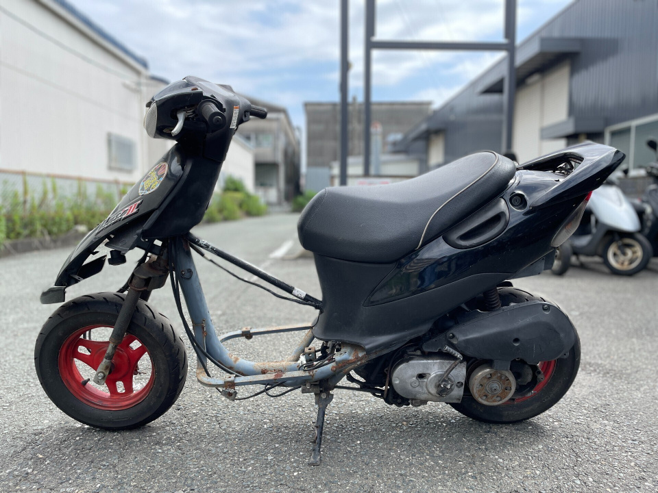 Suzuki LETS2