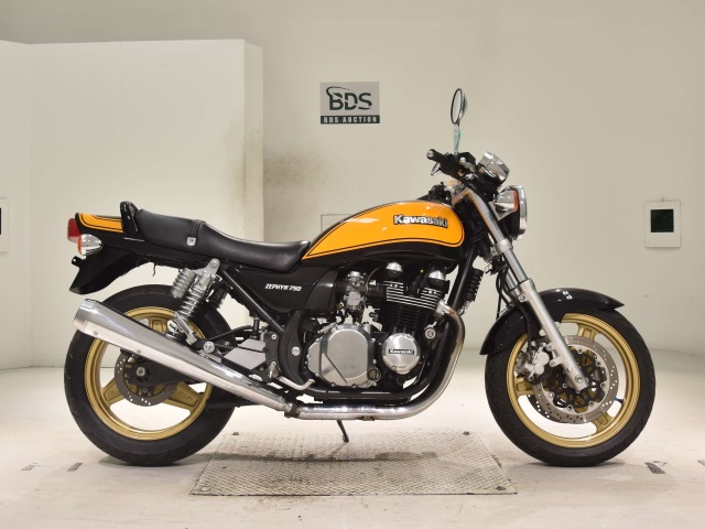 Kawasaki ZEPHYR750 2006