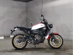 Yamaha XSR700 2021
