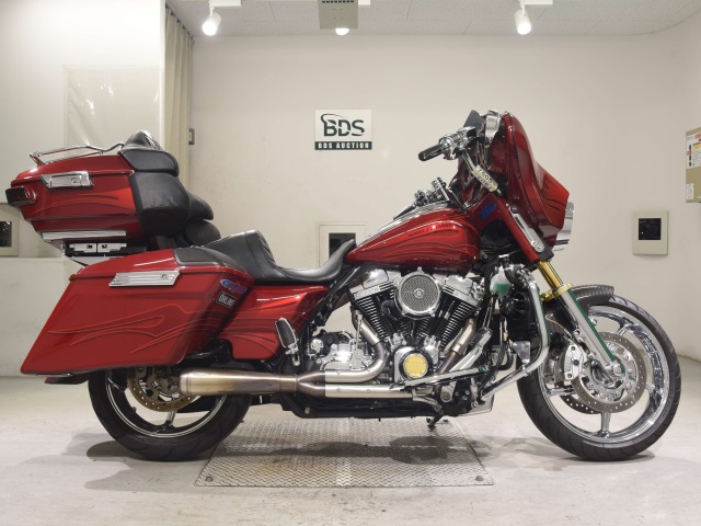 HD STREET GLIDE FLHXSE1800 2016