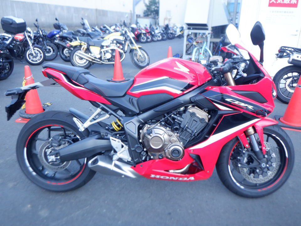 Honda CBR650R 2023