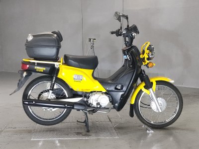 Honda CC110 CROSSCUB 2016