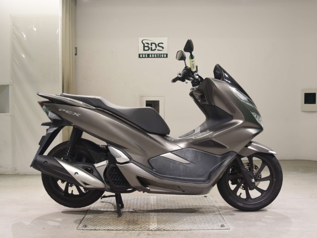 Honda PCX125-3 2018