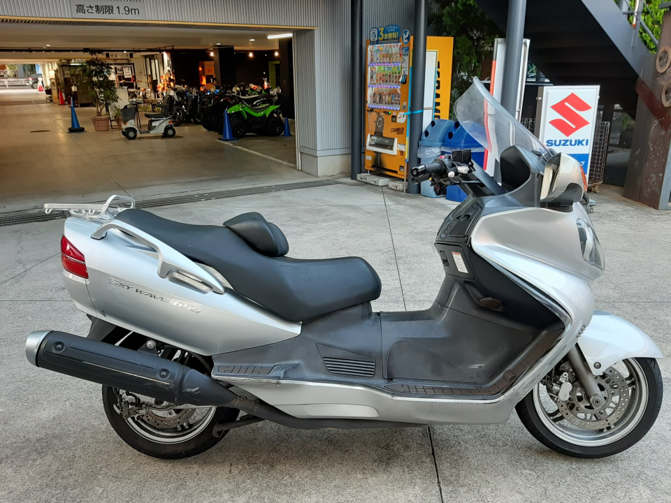 Suzuki SKYWAVE 650 2005
