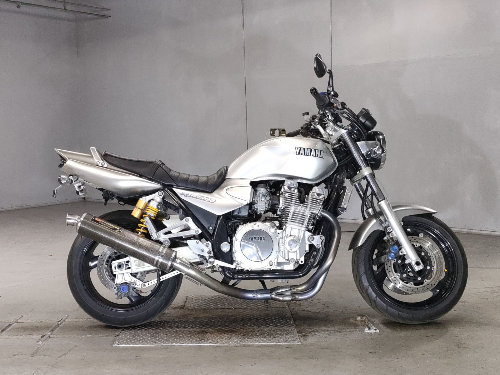 Yamaha XJR1300 2002