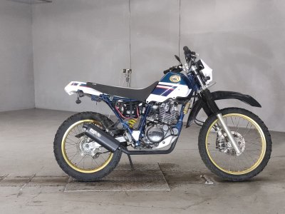 Yamaha SEROW XT225 1995