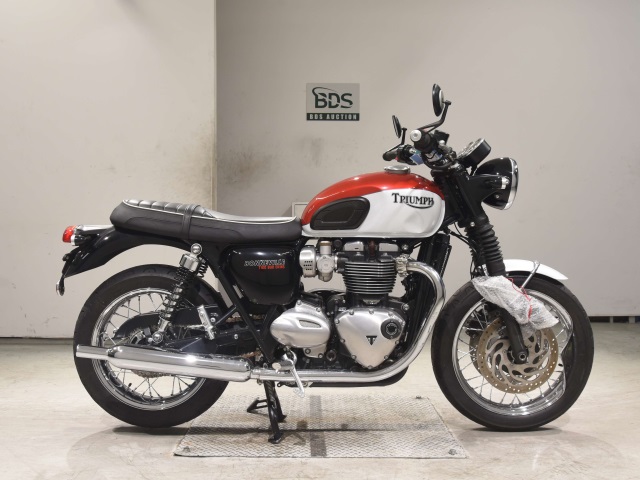 Triumph BONNEVILLE T120 2020