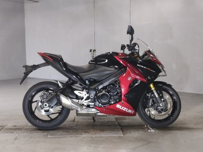 Suzuki GSX-S1000F 2015