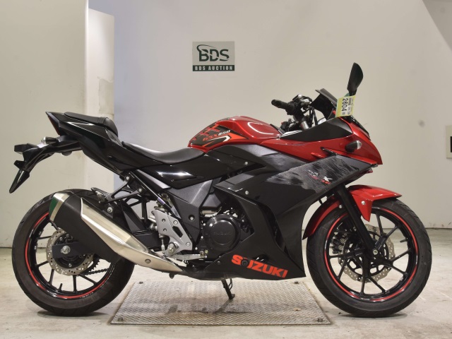 Suzuki GSX250R