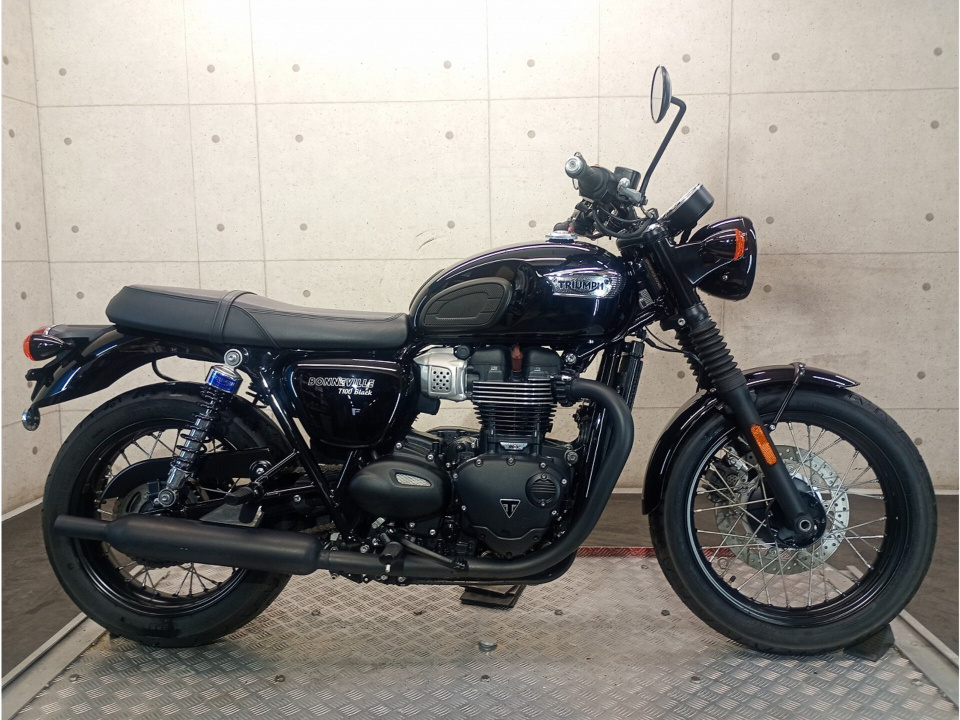 Triumph BONNEVILLE T100 2019
