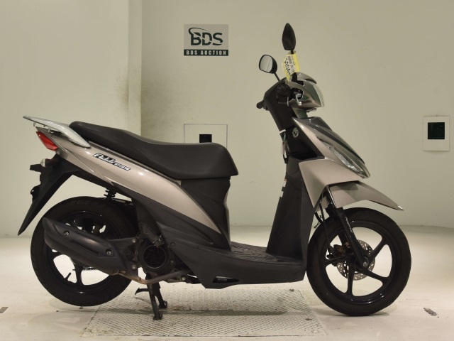Suzuki ADDRESS V110