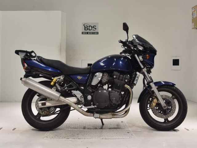 Suzuki GSX400 INAZUMA 1999