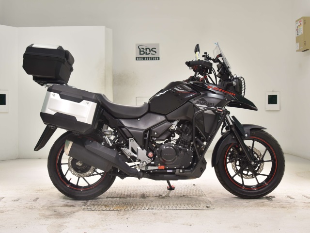 Suzuki V-STROM 250A